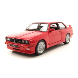 Bburago 1:24 BMW M3 1988 (21100R)