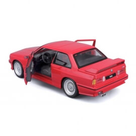 Bburago 1:24 BMW M3 1988 (21100R)